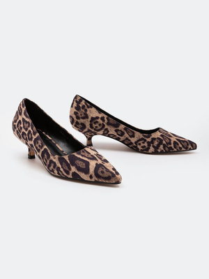 Смотреть модные образы с валберриз с Туфли (артикул 248607129)