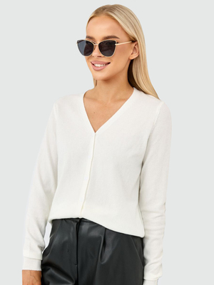 Смотреть модные образы с валберриз с Кардиган (артикул 18713210)