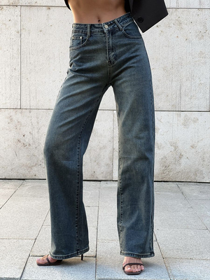 Смотреть модные образы с валберриз с Джинсы (артикул 247189860)