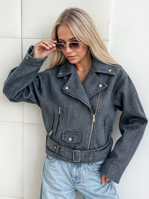 Смотреть модные образы с валберриз с Куртка (артикул 243903667)