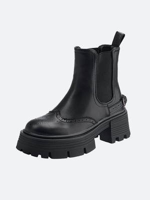 Смотреть образы с Ботинки (артикул 246811576)