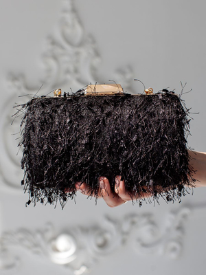 Смотреть модные образы с валберриз с Клатч (артикул 16340626)