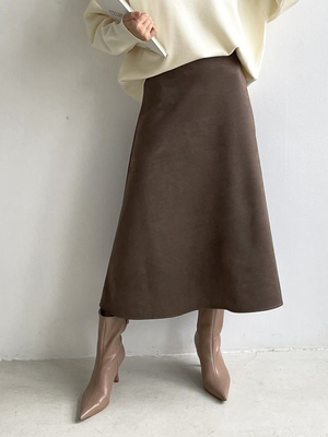 Смотреть модные образы с валберриз с Юбка (артикул 122940529)