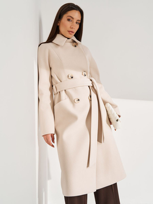 Смотреть образы с Пальто (артикул 210947820)