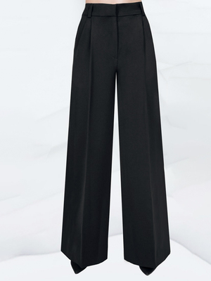 Смотреть модные образы с валберриз с Брюки (артикул 216685376)