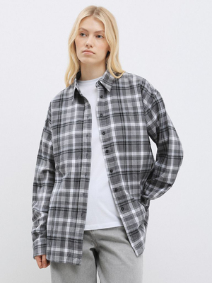 Смотреть образы с Рубашка (артикул 256222653)