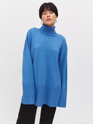 Смотреть образы с Свитер (артикул 195332594)