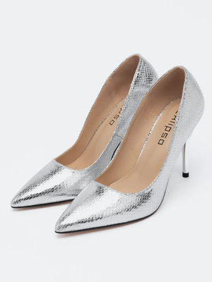 Смотреть образы с Туфли (артикул 263098488)