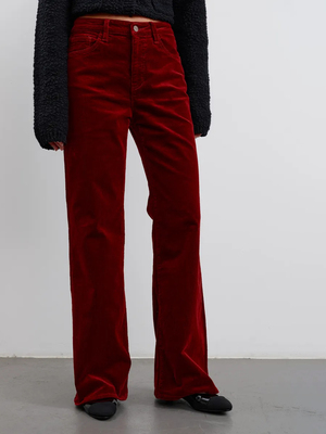 Смотреть образы с Брюки (артикул 263052624)