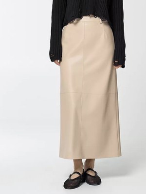 Смотреть модные образы с валберриз с Юбка (артикул 257479576)