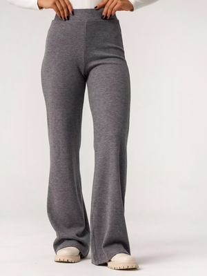 Смотреть образы с Брюки (артикул 248792274)