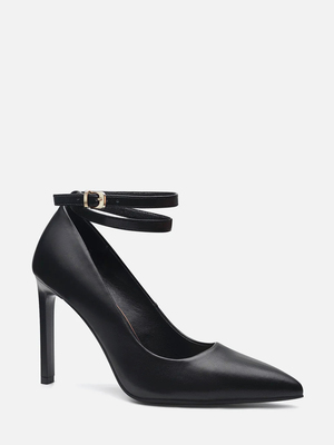 Смотреть модные образы с валберриз с Туфли (артикул 244010171)