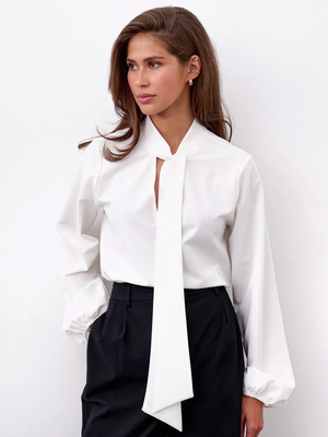 Смотреть модные образы с валберриз с Блуза (артикул 246238850)