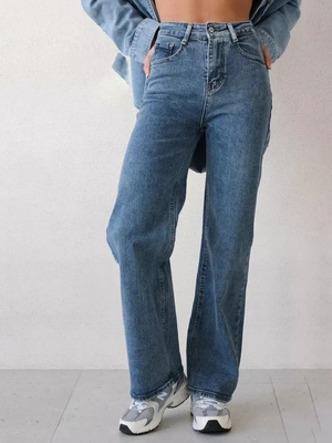 Смотреть модные образы с валберриз с Джинсы (артикул 215671101)