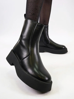 Смотреть модные образы с валберриз с Ботинки (артикул 278044737)