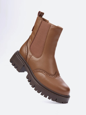 Смотреть образы с Ботинки (артикул 277094249)