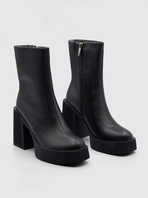 Смотреть модные образы с валберриз с Ботильоны (артикул 273461108)