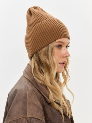 Смотреть модные образы с валберриз с Шапка (артикул 267604507)