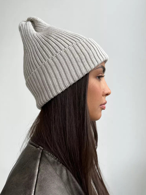 Смотреть модные образы с валберриз с Шапка (артикул 174554607)