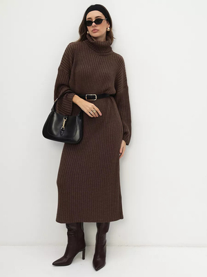 Смотреть модные образы с валберриз с Платье (артикул 269258728)