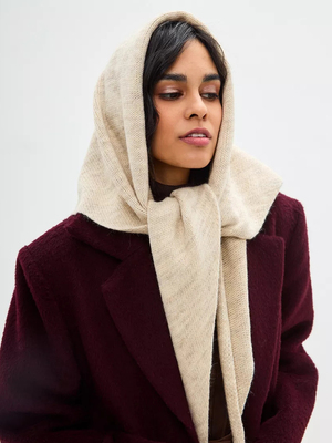 Смотреть модные образы с валберриз с Капор (артикул 6799660)