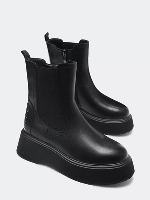 Смотреть образы с Ботинки (артикул 250463819)