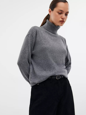 Смотреть образы с Джемпер (артикул 242997890)