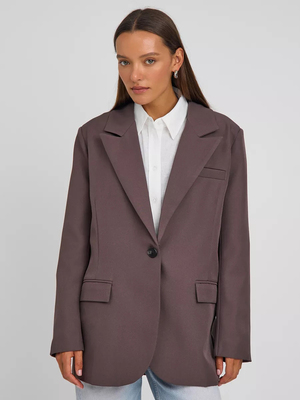 Смотреть модные образы с валберриз с Жакет (артикул 243606685)