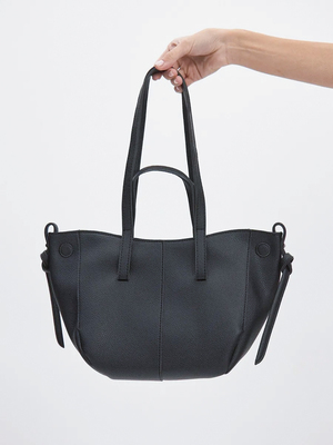 Смотреть модные образы с валберриз с Сумка (артикул 261303875)