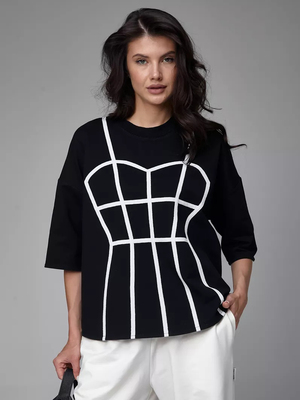 Смотреть модные образы с валберриз с Футболка (артикул 216475528)