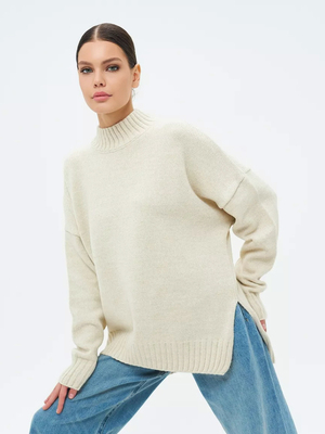 Смотреть модные образы с валберриз с Свитер (артикул 144349919)