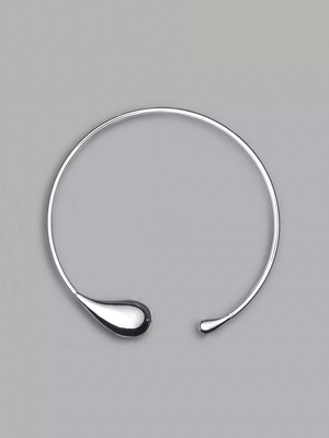 Смотреть модные образы с валберриз с Колье (артикул 206487781)