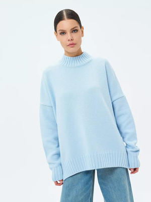 Смотреть модные образы с валберриз с Свитер (артикул 106310465)