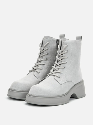 Смотреть образы с Ботинки (артикул 274015486)