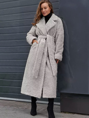 Смотреть образы с Шуба ❄️ (артикул 181573565)