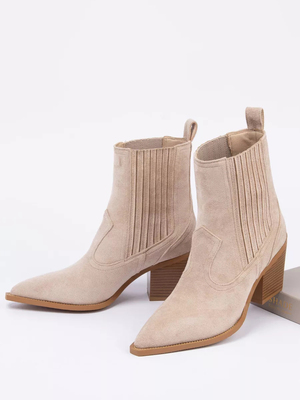 Смотреть модные образы с валберриз с Ботильоны (артикул 204205714)