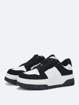 Смотреть модные образы с валберриз с Кеды (артикул 253004863)