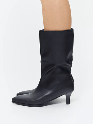 Смотреть модные образы с валберриз с Полусапожки (артикул 266172115)