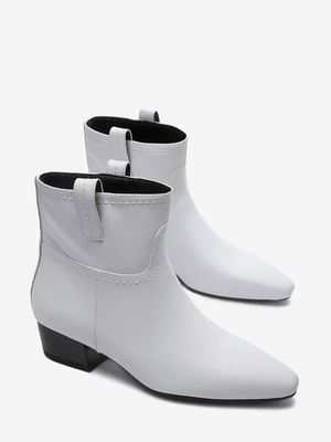 Смотреть модные образы с валберриз с Ботинки (артикул 271444480)