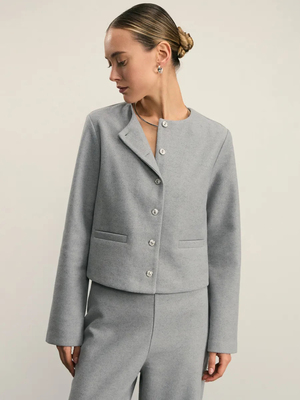 Смотреть модные образы с валберриз с Жакет (артикул 293911875)