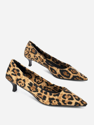 Смотреть модные образы с валберриз с Туфли (артикул 287905191)