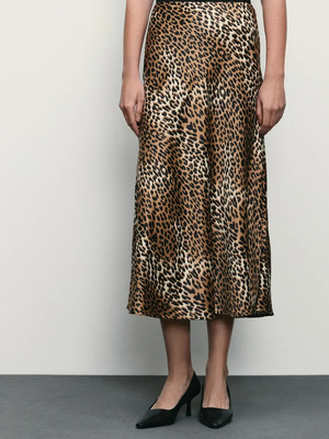 Смотреть модные образы с валберриз с Юбка (артикул 311718831)