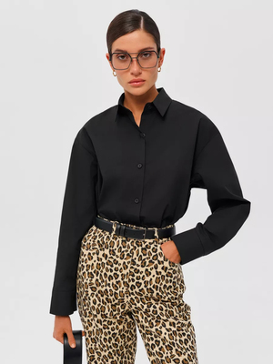 Смотреть модные образы с валберриз с Рубашка (артикул 243449343)