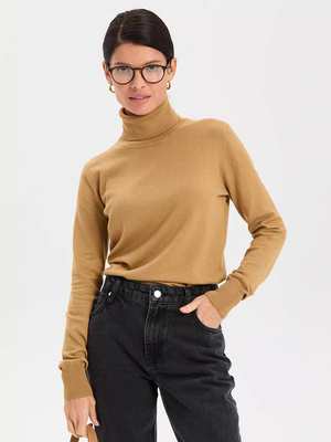 Модный образ ВБ с Водолазка (артикул 180124735)