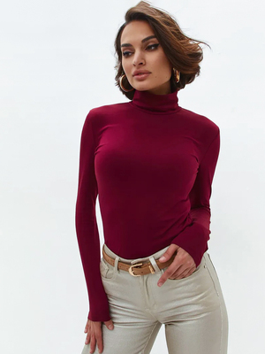 Смотреть модные образы с валберриз с Водолазка (артикул 46252747)