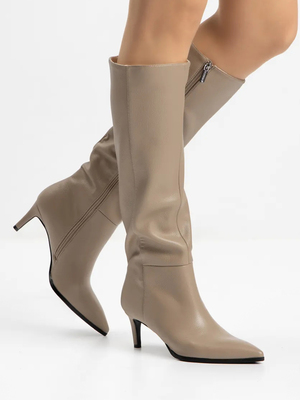 Смотреть образы с Сапоги (артикул 299458924)