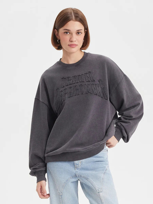 Смотреть модные образы с валберриз с Свитшот (артикул 292684965)