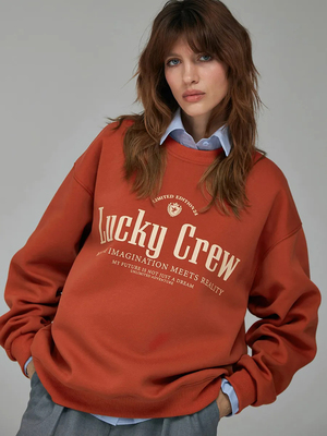 Смотреть модные образы с валберриз с Свитшот (артикул 264338378)