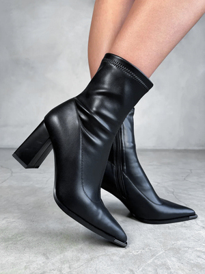 Смотреть модные образы с валберриз с Ботильоны (артикул 251434881)