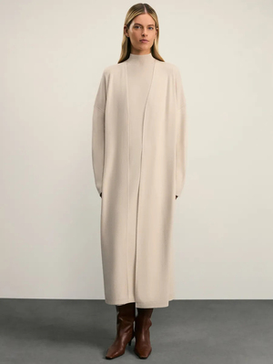 Смотреть модные образы с валберриз с Кардиган (артикул 293914682)